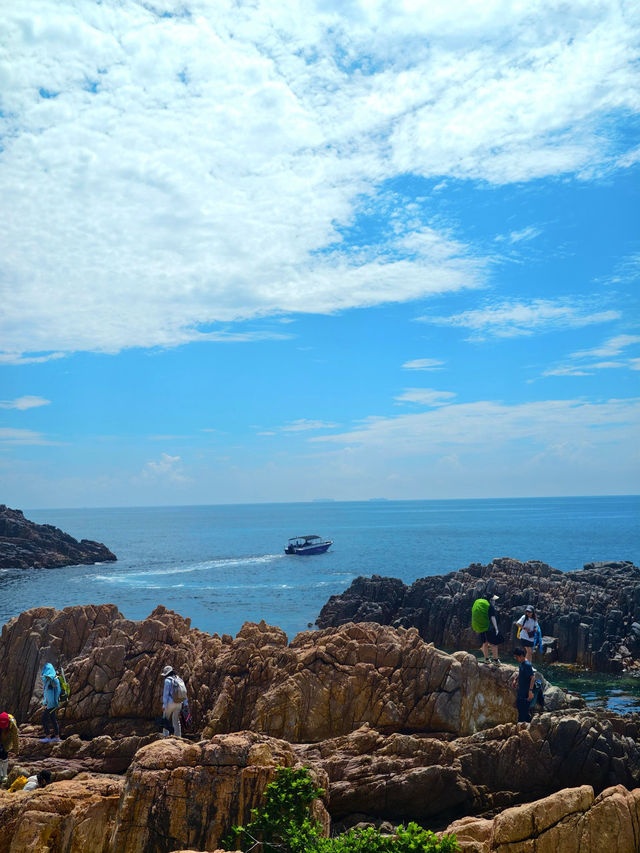 香港火石洲：浮潛聖地的夢幻之境