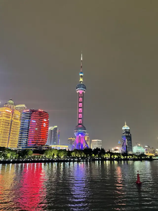 The Bund: Another side to see the most iconic tower in Shanghai