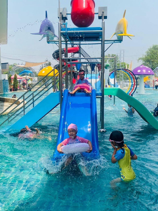 清邁親子玩水寶藏地！The One水上樂園清爽過夏天🌴