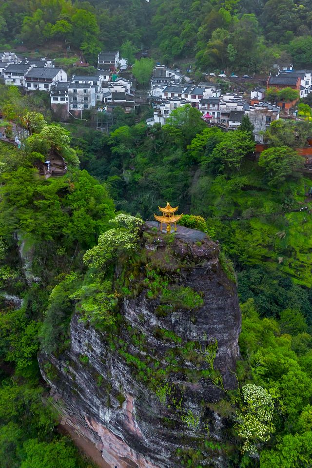 比起黃山，我更愛皖南這座道教仙山