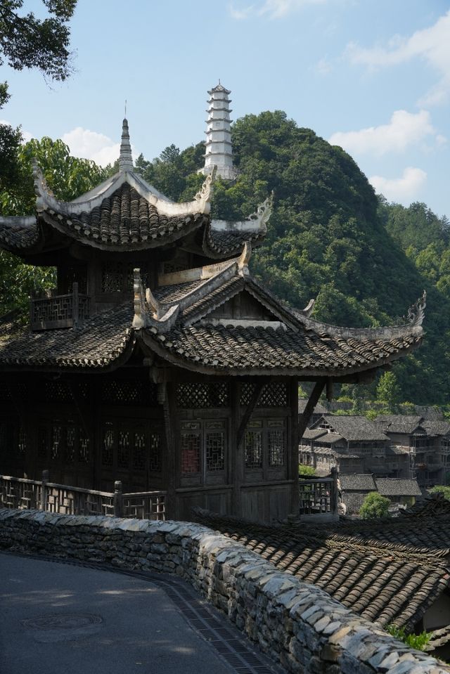 鏡頭下的煙火氣，2日捕捉烏江寨真模樣