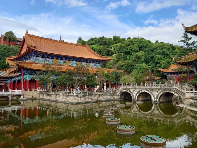 昆明_圓通寺裡大小乘