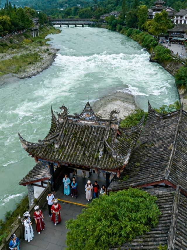 【四川成都：天府之國的心跳密碼與巴蜀文明的親子漫遊】