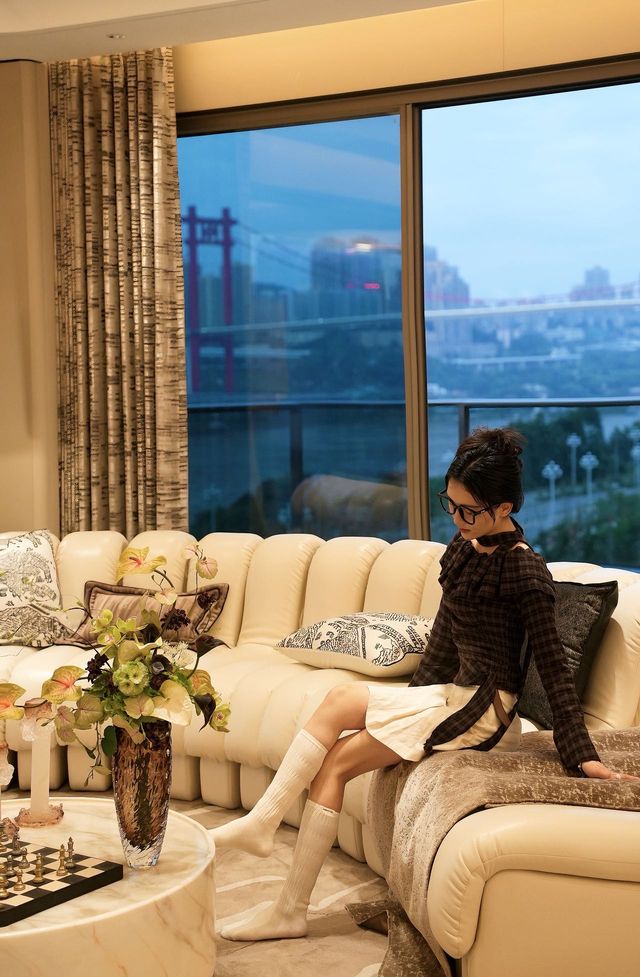 「壞女人」的歸宿，是南濱路上這套270°江景大院！