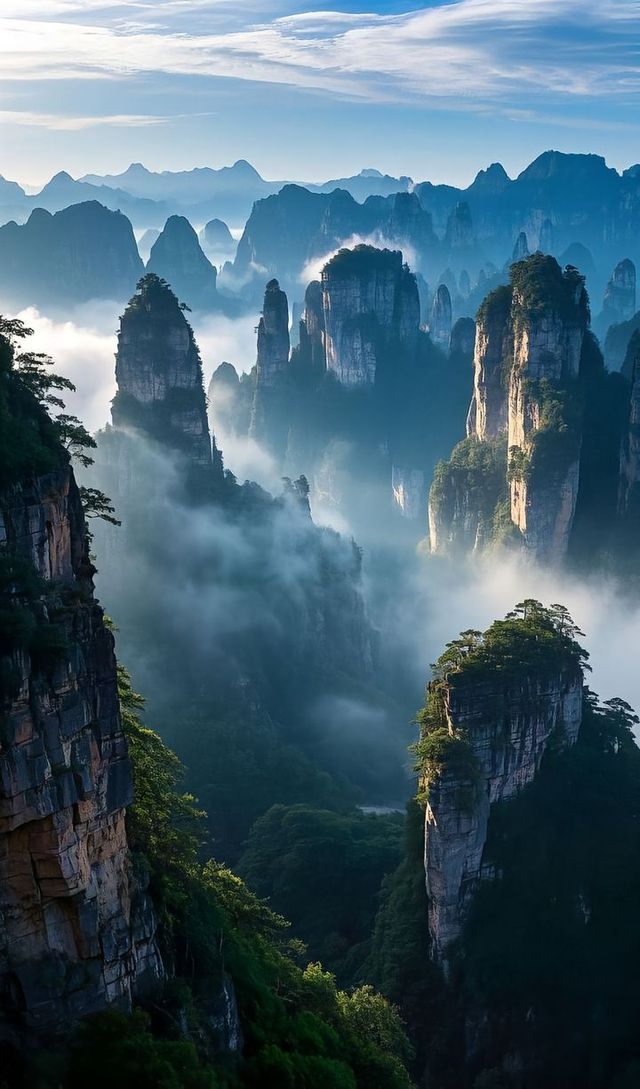 這裡不是阿凡達，是地球上的張家界！