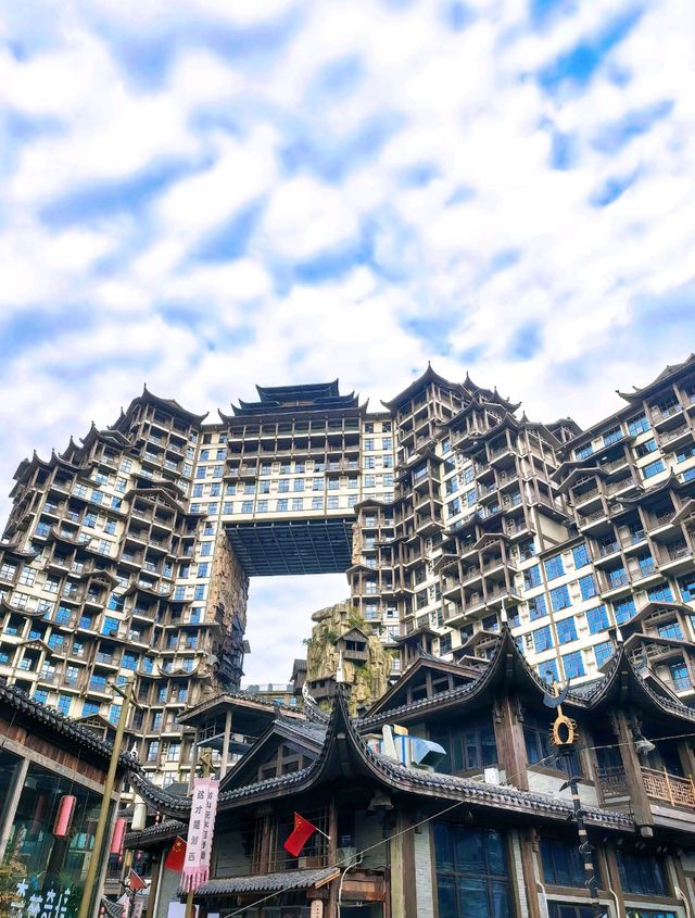 2. 拒絕繞路!張家界國家森林公園+天門山環線,新手也能衝 2. 拒絕繞路!張家界國家森林公園+天門山環線,新手也能衝