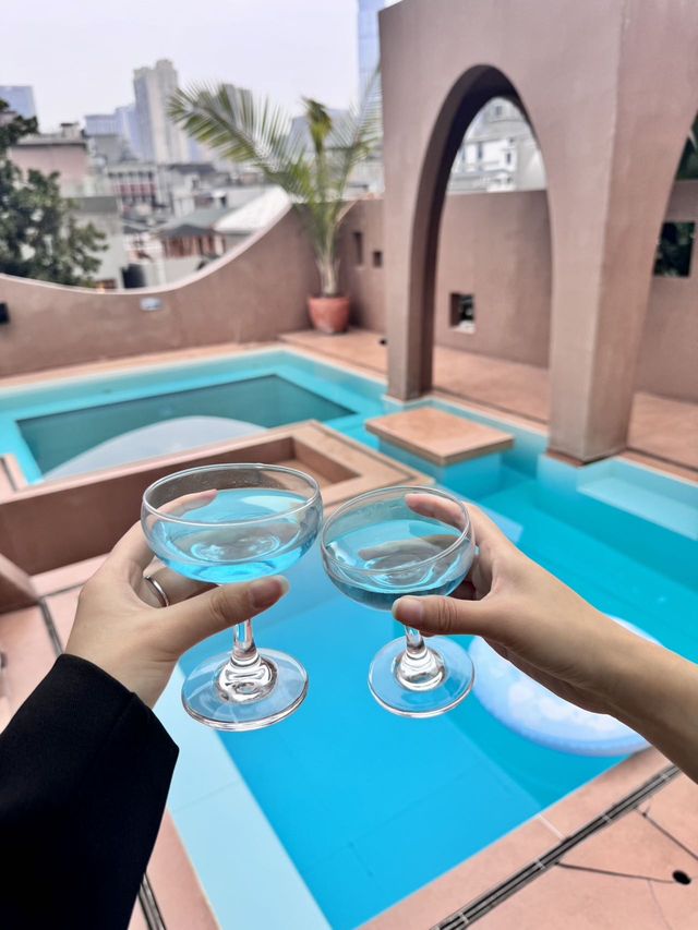 帶泳池的酒店太喜歡啦! 就藏在市中心的潮宗街裡~ 下樓就可以逛街! 去五一廣場橘子洲也很近 獨 帶泳池的酒店太喜歡啦! 就藏在市中心的潮宗街裡~ 下樓就可以逛街! 去五一廣場橘子洲也很近 獨