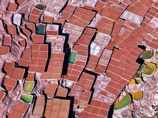 西蔵芒康｜メコン川畔の千年のパレット、手に取るように撮る写真はすべて非遺の名作