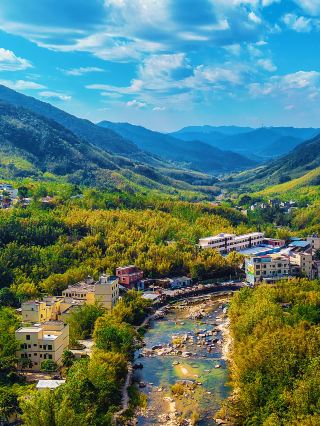 Yangxi village has changed so much.