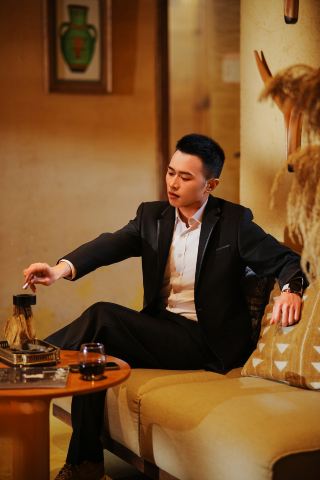 In a vast pastoral secret just 1 hour from Chengdu, there lies a photogenic wonder that "speaks" to you