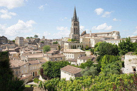 Chuyến tham quan rượu vang Bordeaux: Trải nghiệm độc quyền từ Saint-Émilion đến Château d'Yquem