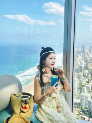 The Gold Coast is a magical, incredibly relaxing getaway that cures all ills! 