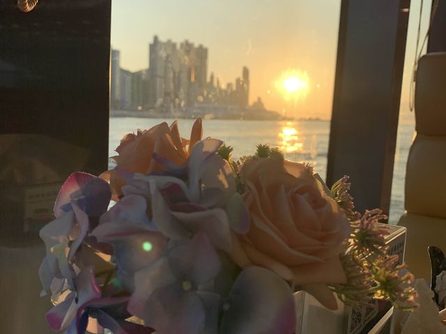 Oriental Pearl Cruise-Looking for HK from its sea
