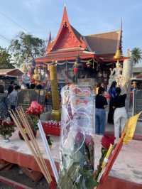 สักการะท้าวเวสสุวรรณ ขอพรให้ปังทั้งปีที่วัดจุฬามณี