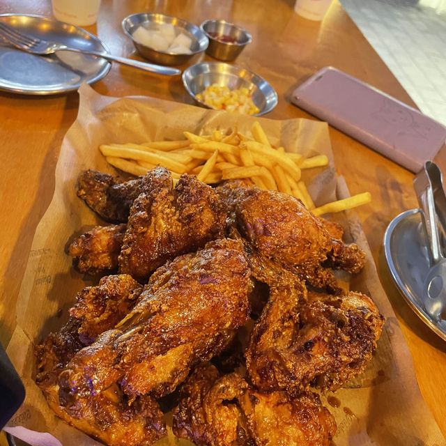 Hongdae Streetย่านสุดฮิปของวัยรุ่นเกาหลี