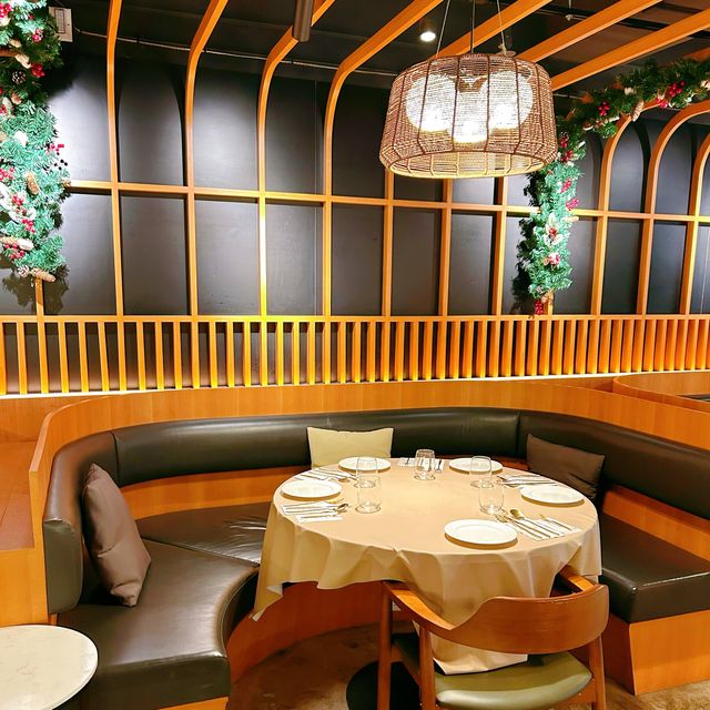 Feast Oyster Bar and Restaurant