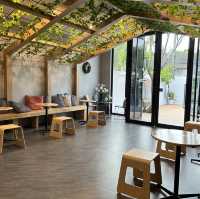 คาเฟ่ลับจริง ในบ้าน ส่วนตัว