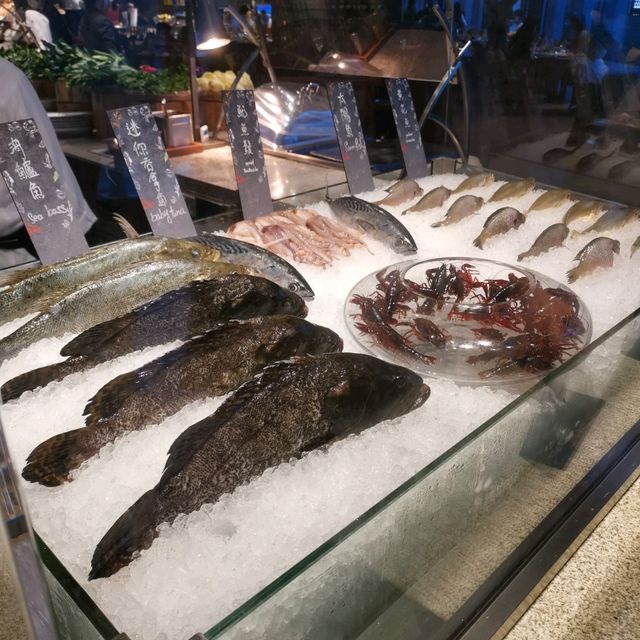 澳門即煮海鮮自助餐“mezza9 ”