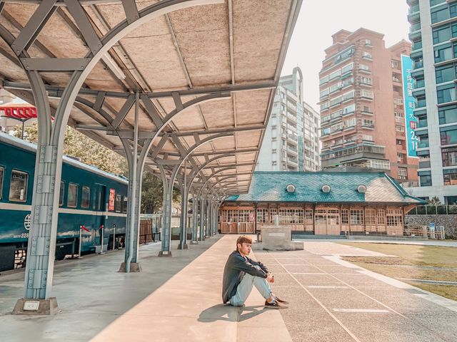 台北市區唯一古老車站，新北投車站