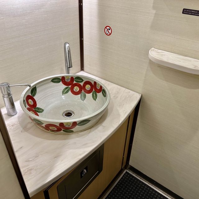 【奈良】古の都をつなぐ観光列車！特急あをによしに乗ってみた