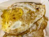 西門町熱門小吃，天天利美食坊，招牌蚵仔煎、蘿蔔糕