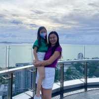 Grand Center Point โรงแรมที่มีสวนน้ำในพัทยา