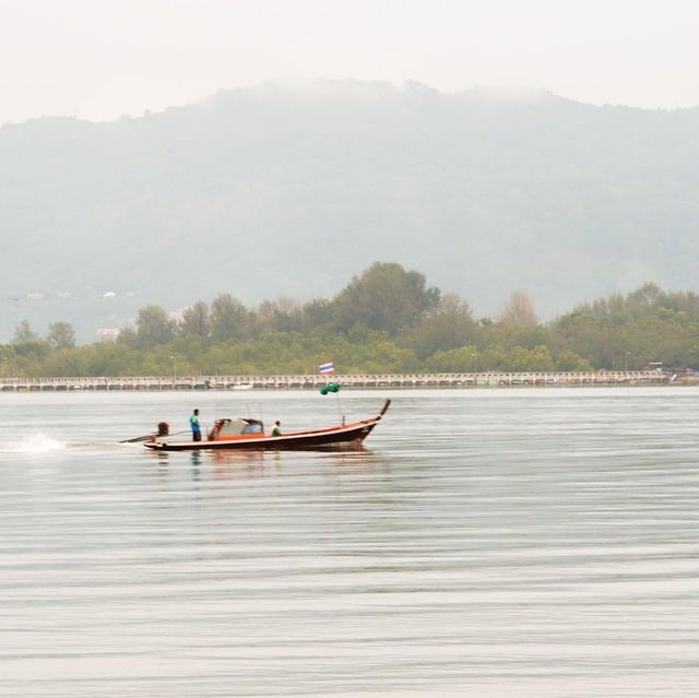The Mangrove by BLU Monkey ที่พักสวยติดทะเล