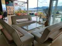 คาเฟ่ เดอะ ฮิลล์ Cafe the Hill