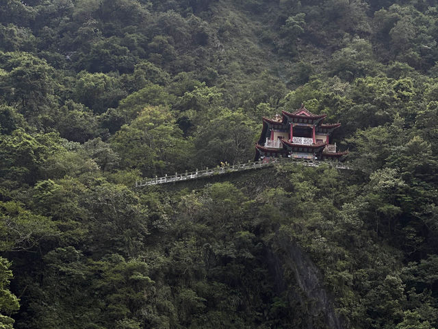 🏯 長春祠：歷史的寫照，文化的寶庫 📜