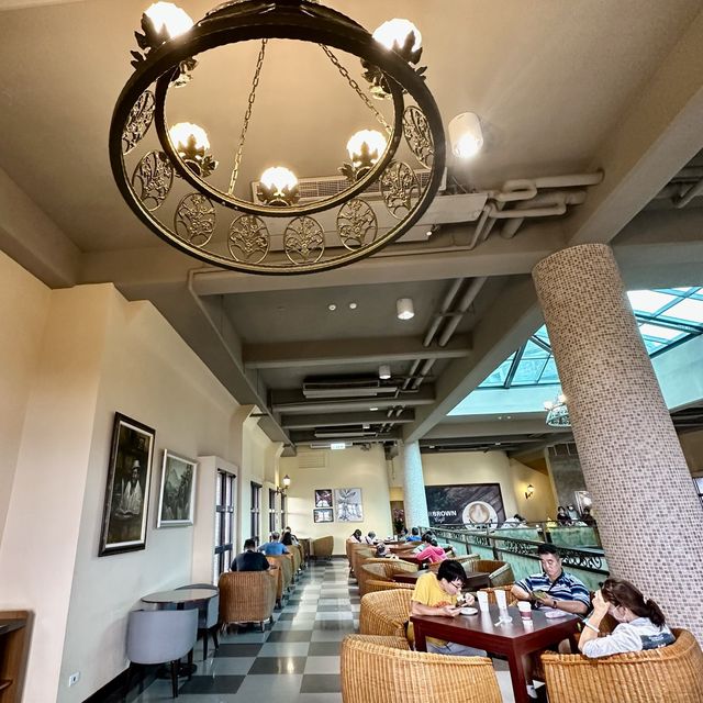 宜蘭頭城鎮（伯朗城堡咖啡館）值得推薦大家