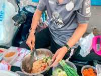 ตลาดถนนคนเดิน สตรีทฟู้ดฮาลาล 