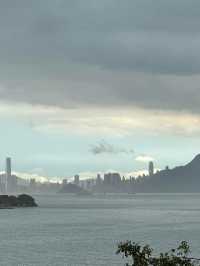 下雨天行山日