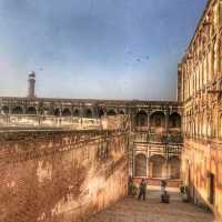 Exploring Lahore Fort | Pakistan 