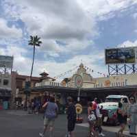 มาท่องโลก Disney’s Hollywood Studios กัน