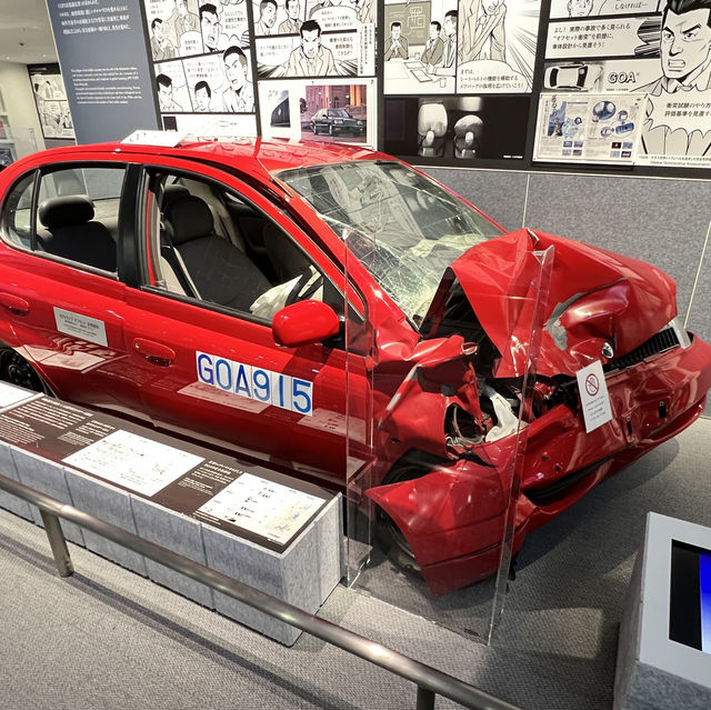TOYOTA產業技術紀念館是到名古屋必參觀景點