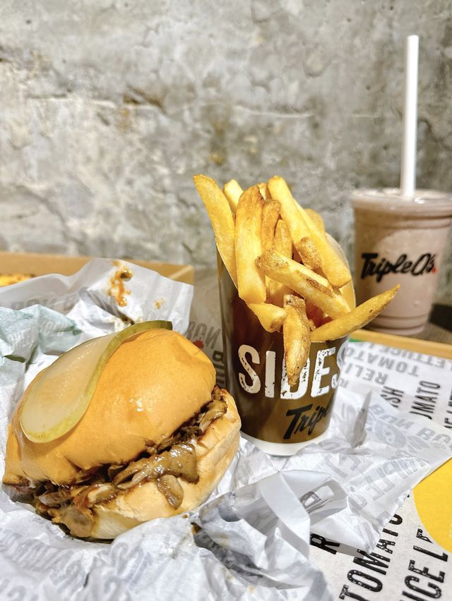 超滿足！一次過食到三大品牌美食🍕🍔🍨