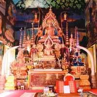 วัดใต้พระเจ้าใหญ่องค์ตื้อ   จ.อุบลราชธานี