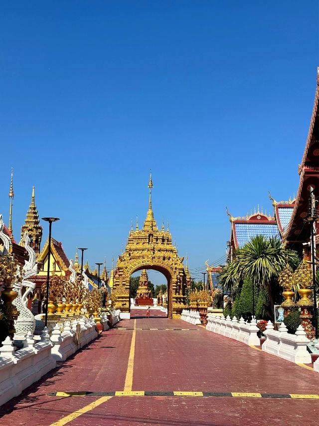 วัดพิพัฒน์มงคล สวยงามอลังการมากอยากให้มา 