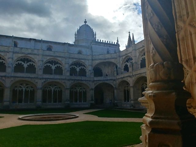 【葡萄牙】熱羅尼莫斯修道院 Mosteiro dos Jeronimos