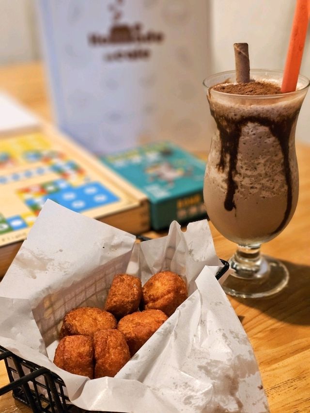 滿滿回憶的樓上board game Café🍝 