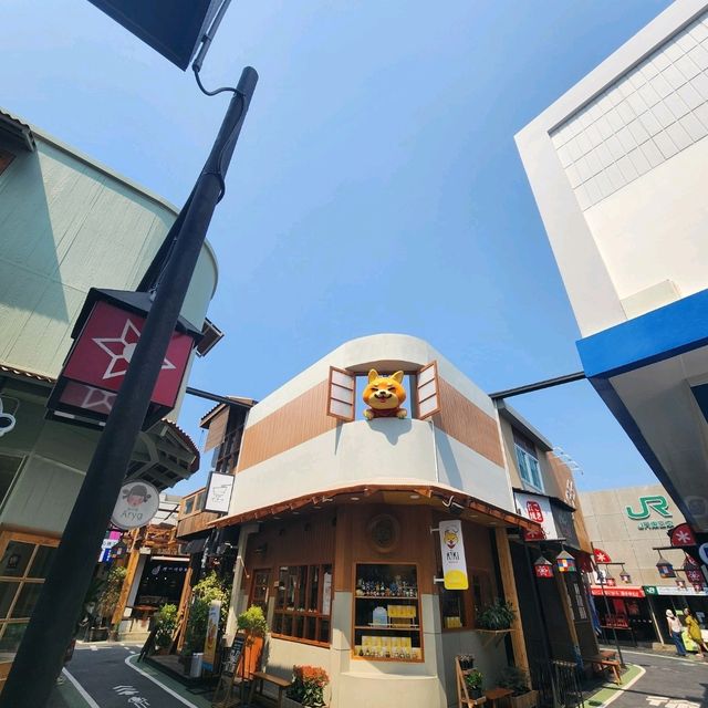 BANGSAEN TOSHIN จุดเช็คอินบางแสน 🎏🏝