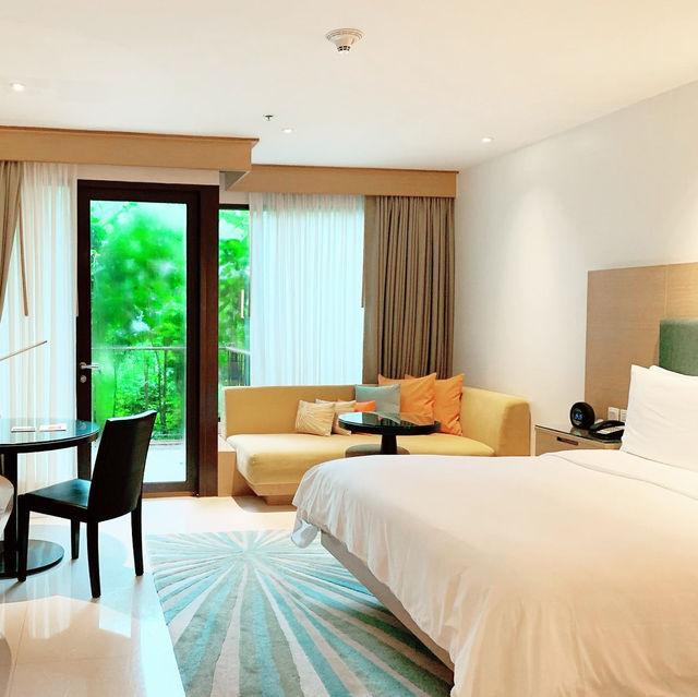 Songkran to luxury 5star resort in Phuket 