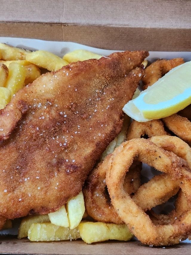 Sandgate's Popular Seafood Cafe 🇦🇺