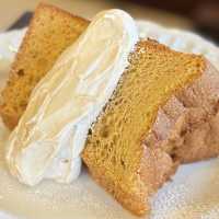 喫茶でいただく米粉パンケーキ🌾