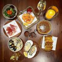 Deluxe Unlimited Feast @Amelia