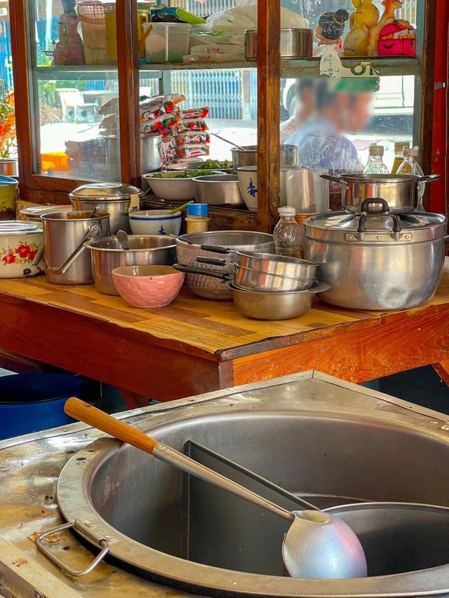 ทีเด็ดก๋วยเตี๋ยวสวรรคโลก