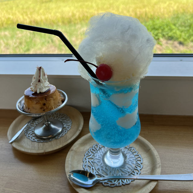可愛すぎる！空色クリームソーダ ☁️🩵