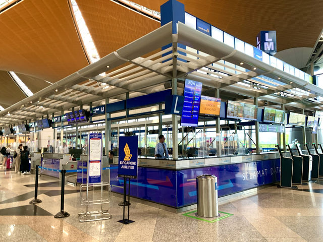 マレーシア　クアラルンプール観光　クアラルンプール国際空港は綺麗だった！