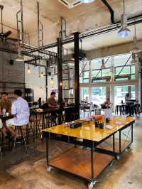 Industrial-themed cafe that you need to visit 🏭🏗️