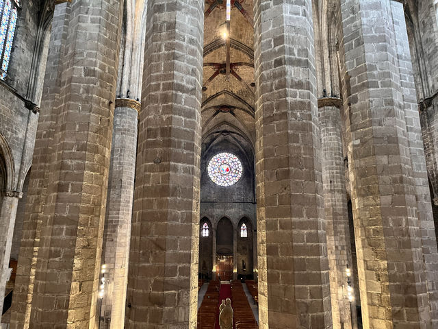 サンタ・マリア・ダル・マル教会@バルセロナ⛪️